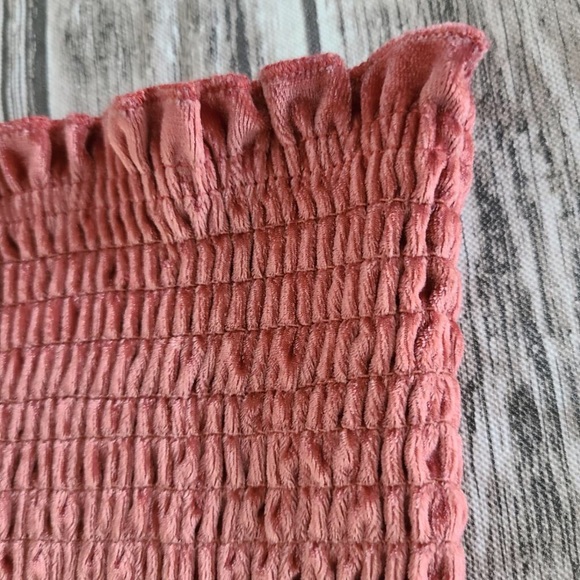 Hollister— strapless suede pink tube crop top - Picture 2 of 3